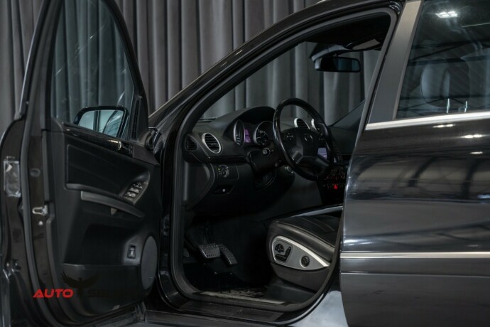 mercedes-benz-m-klasse-diesel-2009-big-21
