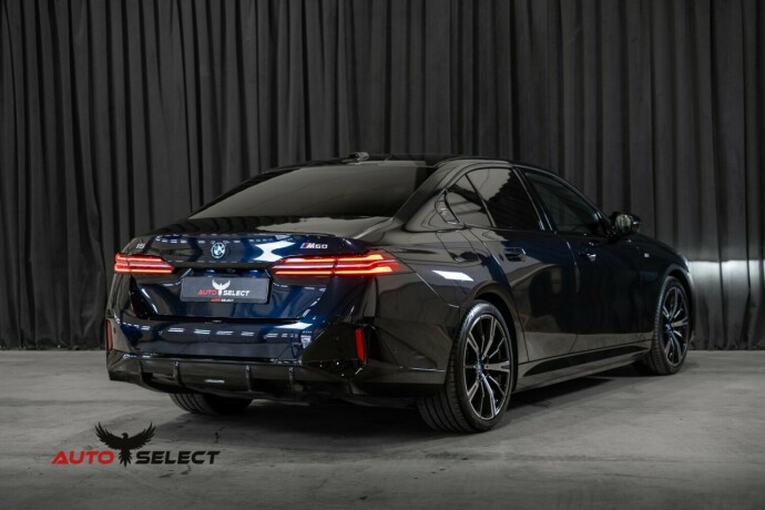 bmw-i5-m60-elektrisitet-2024-big-16