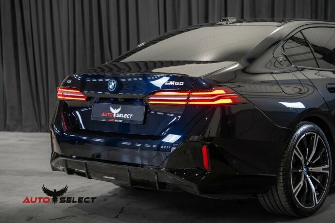 bmw-i5-m60-elektrisitet-2024-big-17