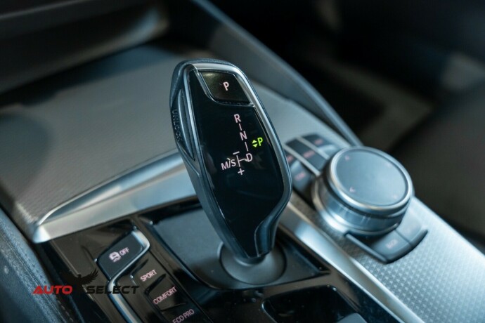bmw-5-serie-elektrisitetbensin-2020-big-40