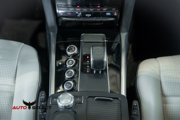 mercedes-benz-e-klasse-bensin-2013-big-58