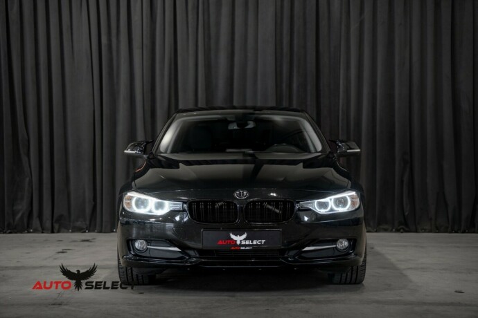 bmw-3-serie-bensin-2013-big-4