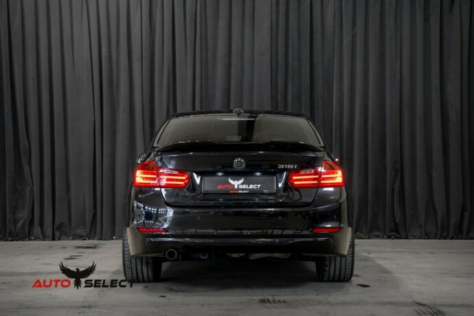 bmw-3-serie-bensin-2013-big-8