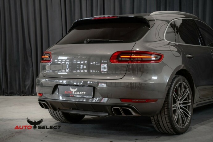 porsche-macan-bensin-2015-big-18