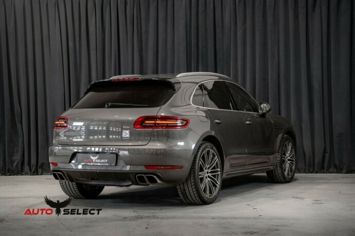 porsche-macan-bensin-2015-big-19