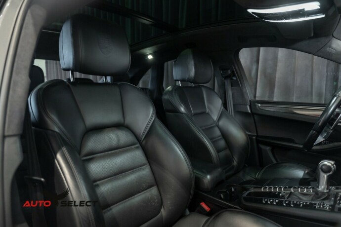 porsche-macan-bensin-2015-big-28