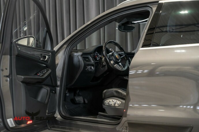 porsche-macan-bensin-2015-big-31