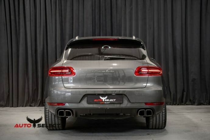 porsche-macan-bensin-2015-big-13