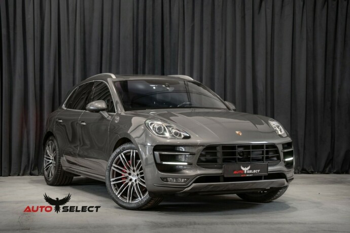 porsche-macan-bensin-2015-big-0