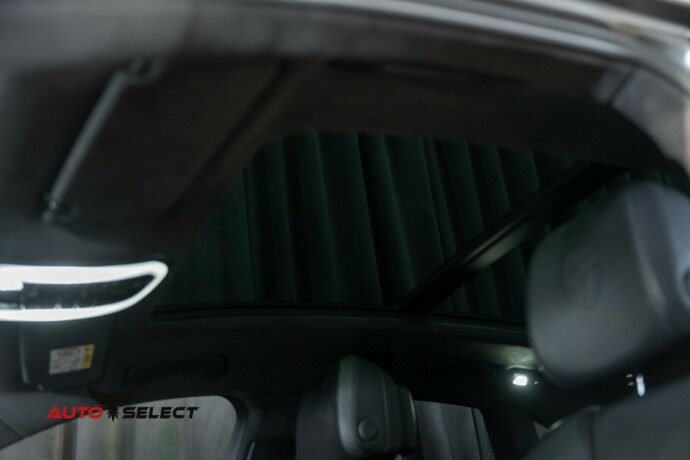 porsche-macan-bensin-2015-big-37