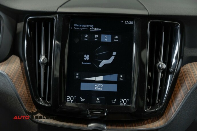 volvo-xc-60-elektrisitetbensin-2018-big-44