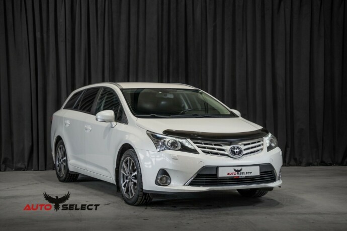 toyota-avensis-bensin-2013-big-3