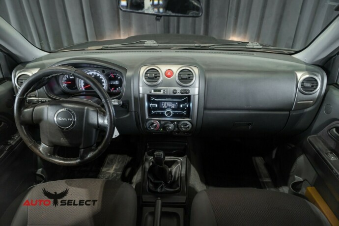 isuzu-d-max-diesel-2008-big-23
