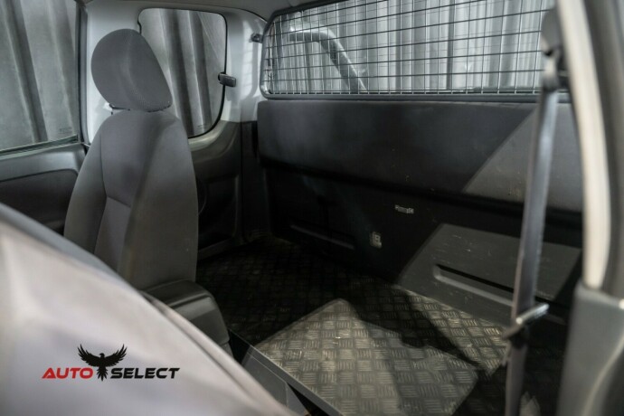 isuzu-d-max-diesel-2008-big-18