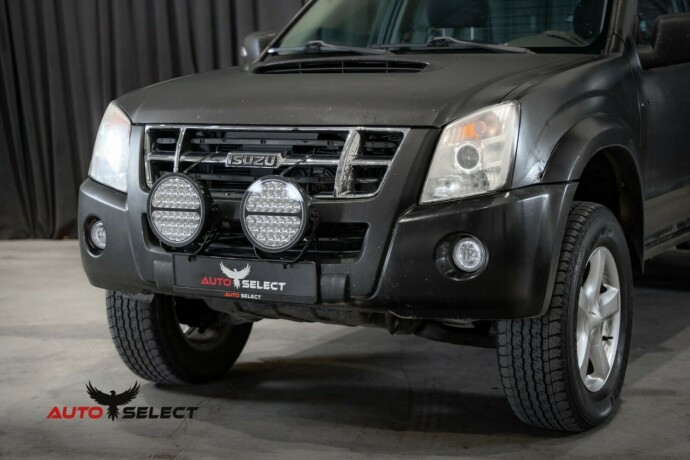 isuzu-d-max-diesel-2008-big-6