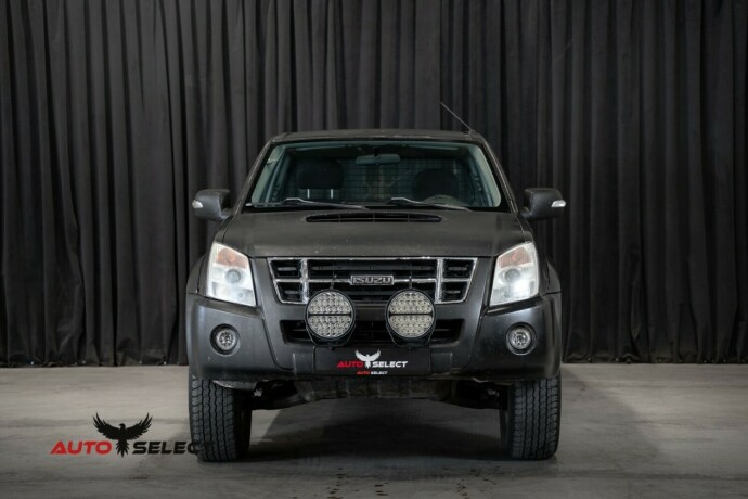isuzu-d-max-diesel-2008-big-4