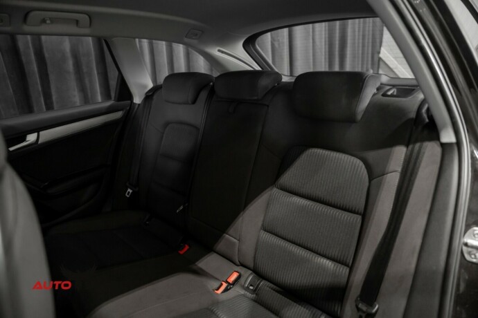 audi-a4-diesel-2009-big-18