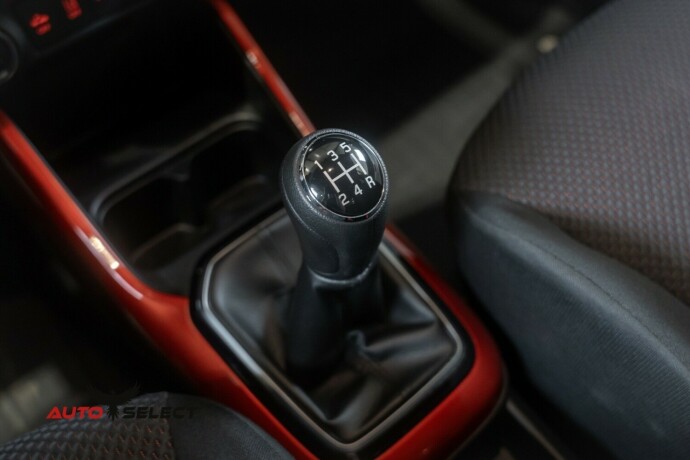 suzuki-ignis-elektrisitetbensin-2019-big-32