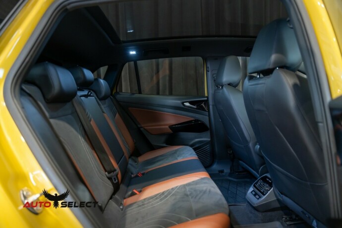 volkswagen-id4-elektrisitet-2021-big-13