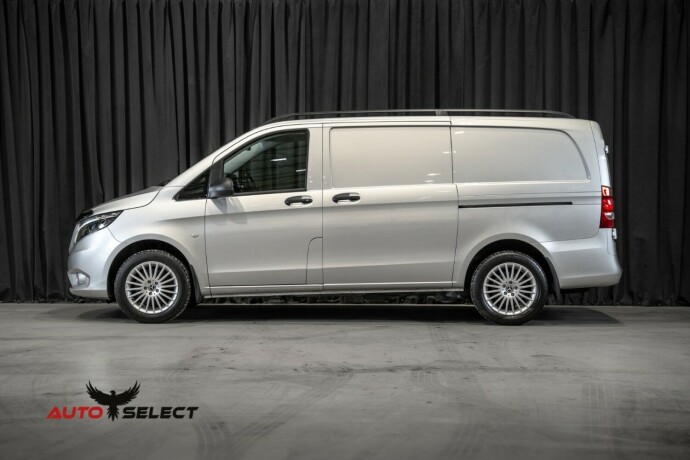 mercedes-benz-vito-diesel-2023-big-7