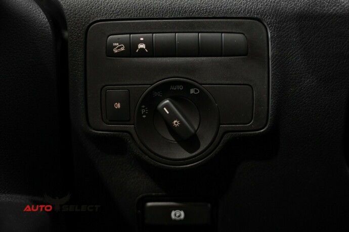 mercedes-benz-vito-diesel-2023-big-25