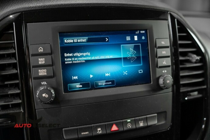mercedes-benz-vito-diesel-2023-big-35