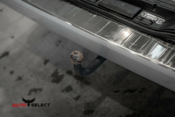 mercedes-benz-vito-diesel-2023-big-13
