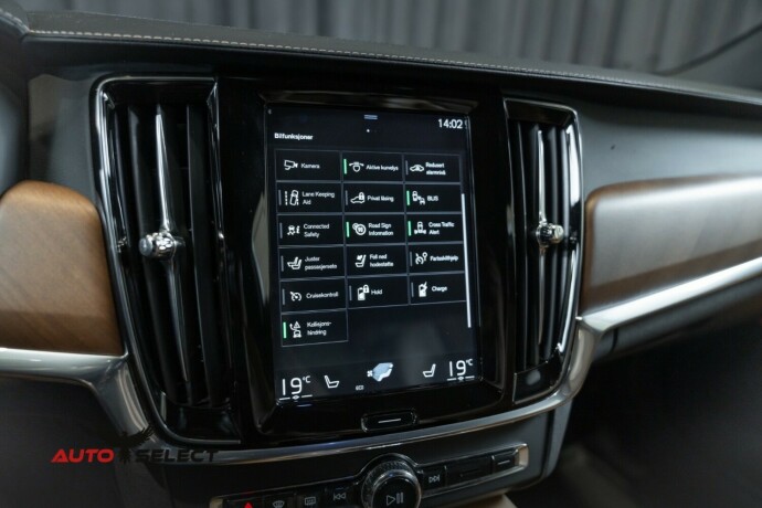 volvo-s90-elektrisitetbensin-2019-big-54