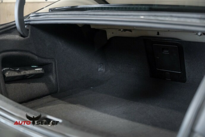 volvo-s90-elektrisitetbensin-2019-big-14