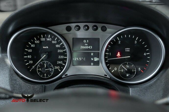 mercedes-benz-m-klasse-diesel-2007-big-21