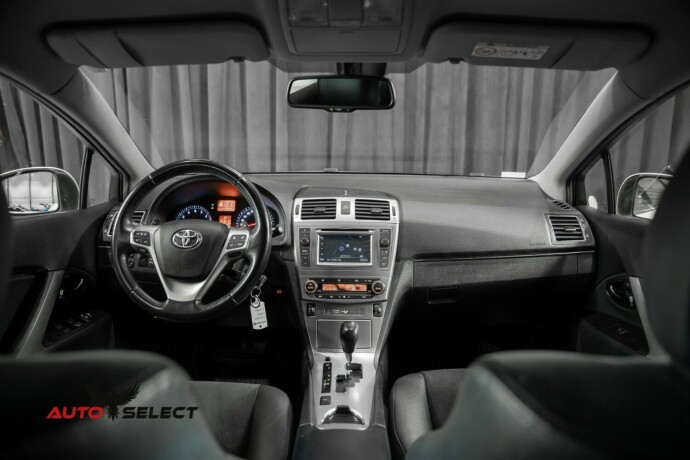 toyota-avensis-bensin-2014-big-34