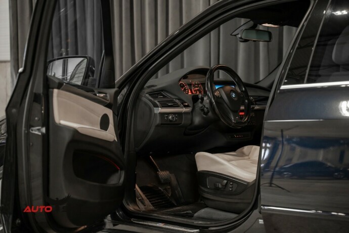 bmw-x5-diesel-2011-big-23