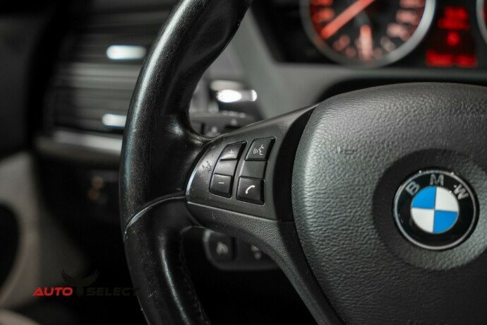bmw-x5-diesel-2011-big-32