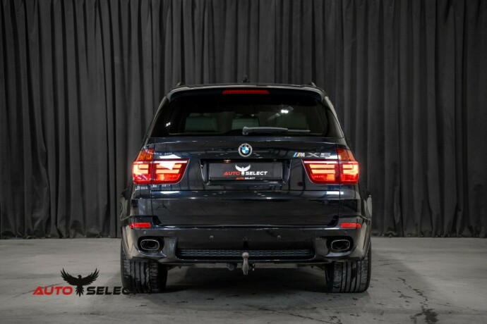 bmw-x5-diesel-2011-big-8