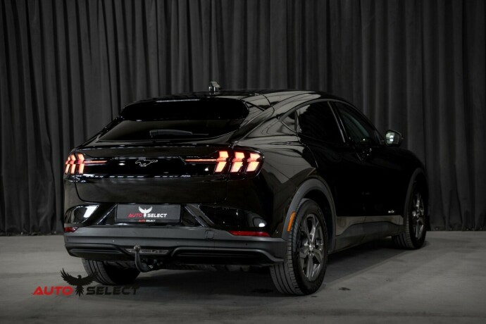 ford-mustang-mach-e-elektrisitet-2022-big-15