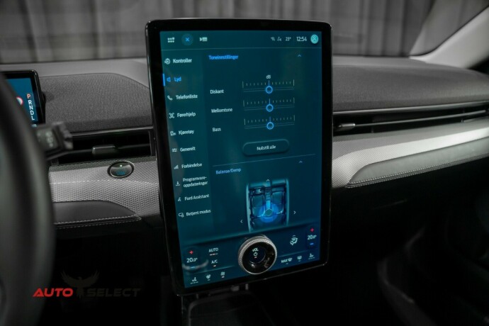 ford-mustang-mach-e-elektrisitet-2022-big-41