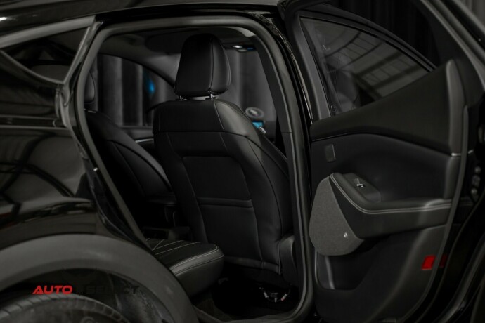ford-mustang-mach-e-elektrisitet-2022-big-17