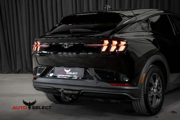 ford-mustang-mach-e-elektrisitet-2022-big-14