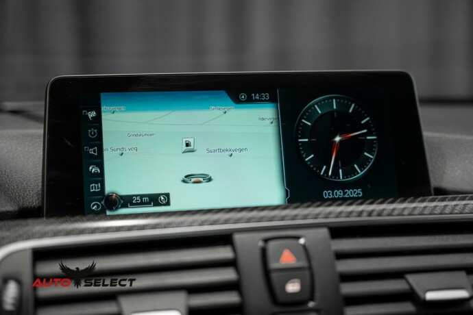bmw-m4-bensin-2016-big-44