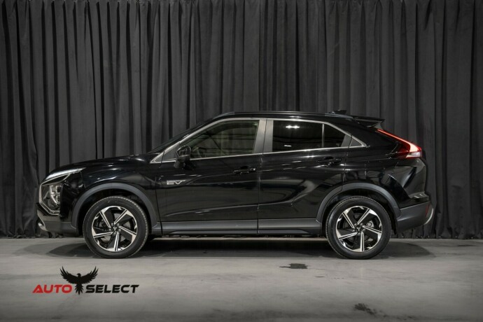 mitsubishi-eclipse-cross-elektrisitetbensin-2021-big-7
