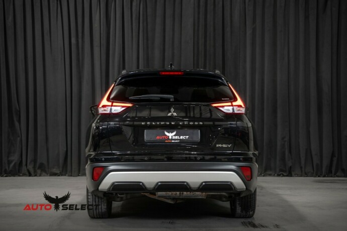 mitsubishi-eclipse-cross-elektrisitetbensin-2021-big-8