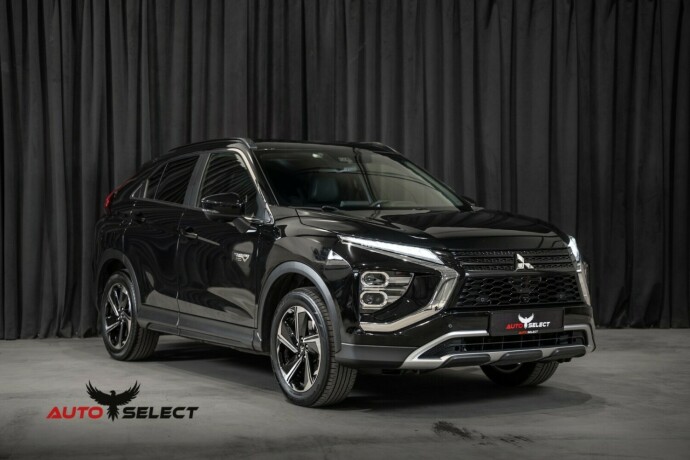 mitsubishi-eclipse-cross-elektrisitetbensin-2021-big-3
