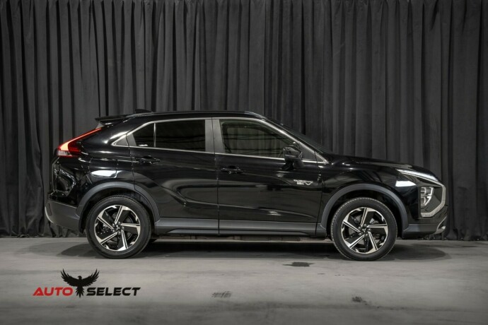 mitsubishi-eclipse-cross-elektrisitetbensin-2021-big-11