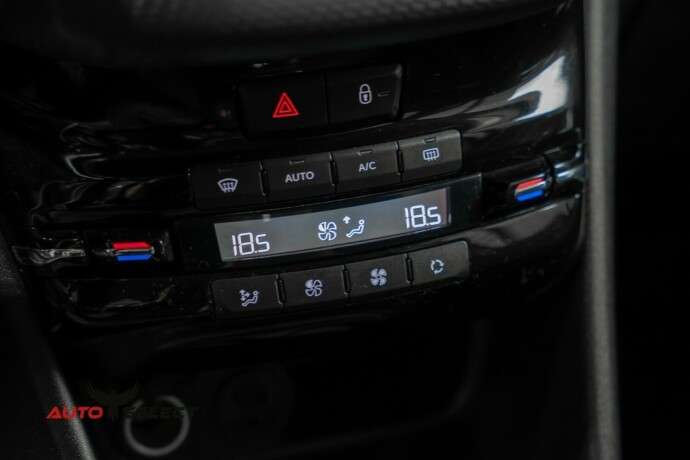 peugeot-2008-bensin-2014-big-30