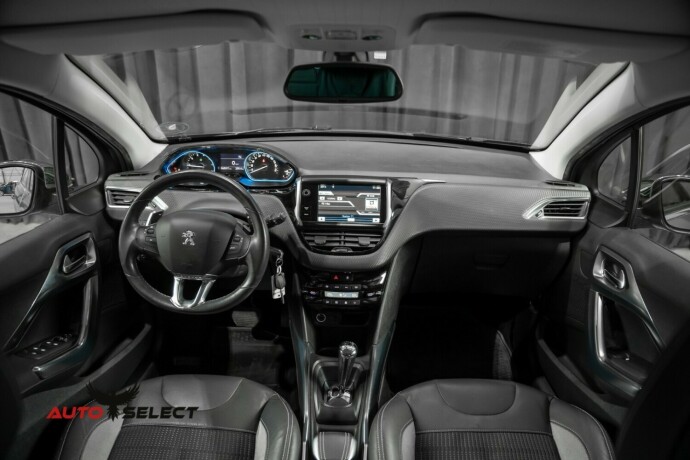 peugeot-2008-bensin-2014-big-29