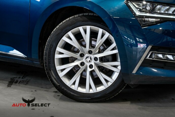 skoda-superb-elektrisitetbensin-2021-big-2