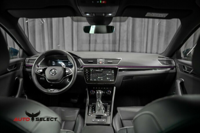skoda-superb-elektrisitetbensin-2021-big-40
