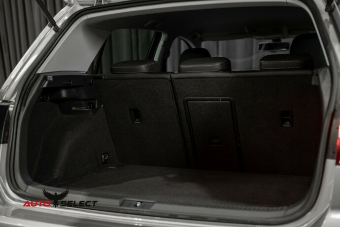 volkswagen-golf-bensin-2015-big-10
