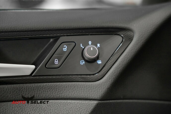 volkswagen-golf-bensin-2015-big-21