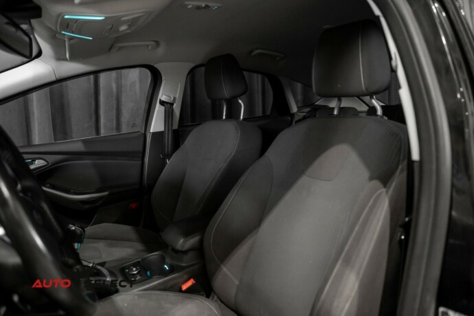 ford-focus-diesel-2012-big-21